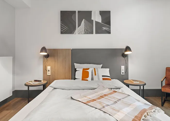 Smartments Frankfurt City-ost 公寓式飯店 4*